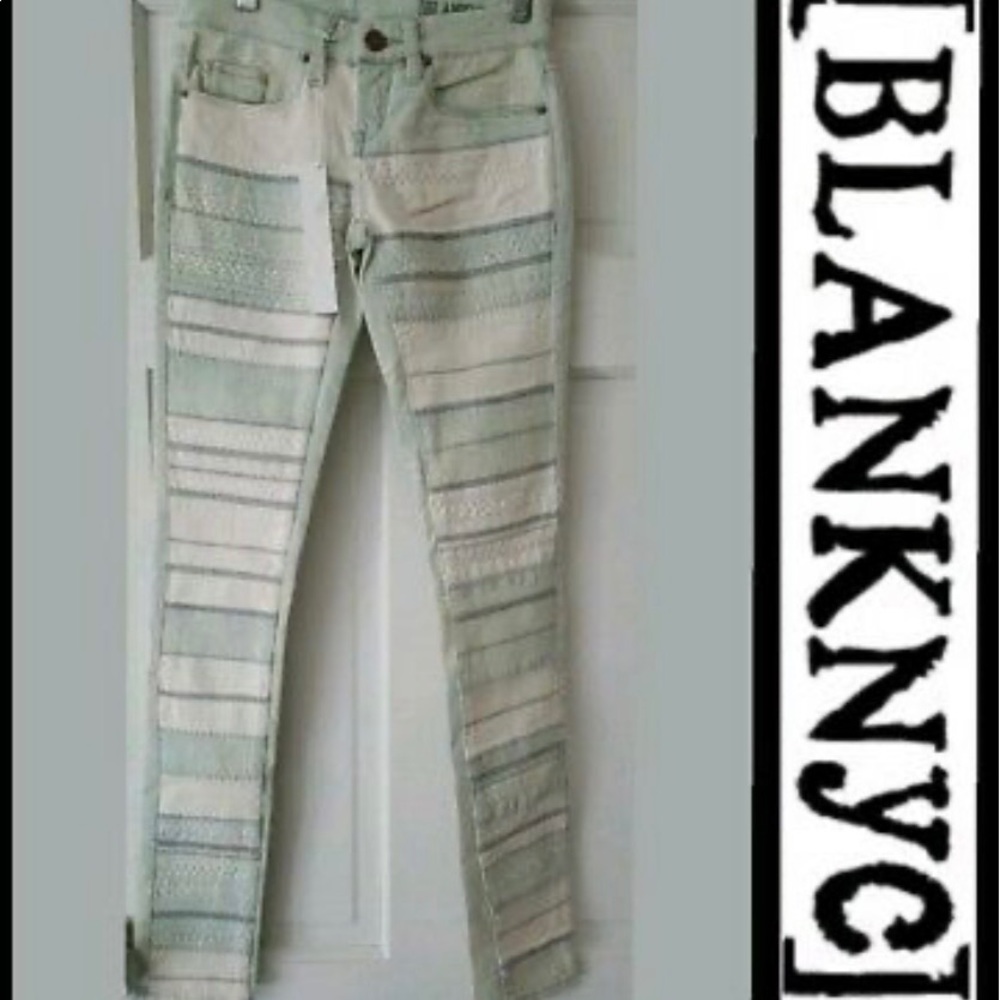 - NEW! BLANK NYC  Ivory Embroidered low rise skinny jean 28